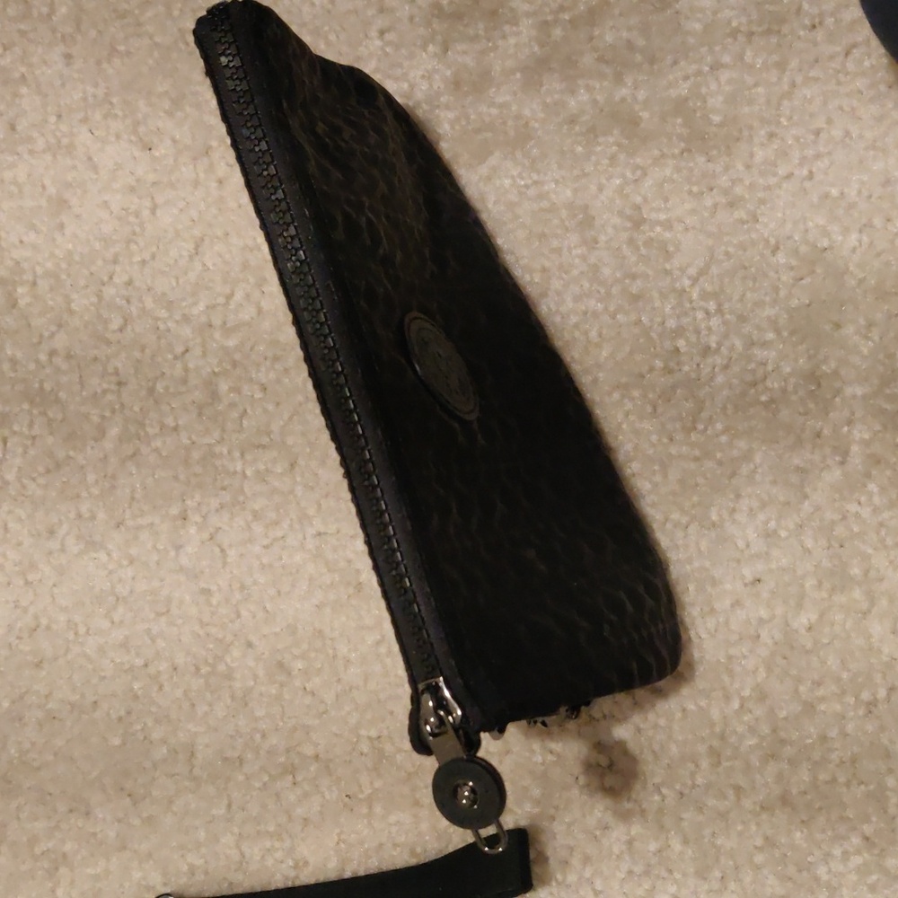 Kipling Elegant Black Patterned Wristlet, Detacha… - image 8